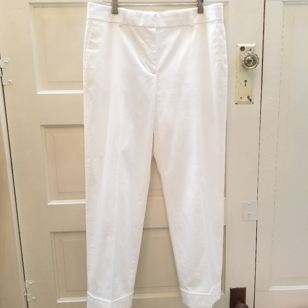 Ann Taylor Crisp White Cuffed Capri Pant with Pockets Women's Size 8